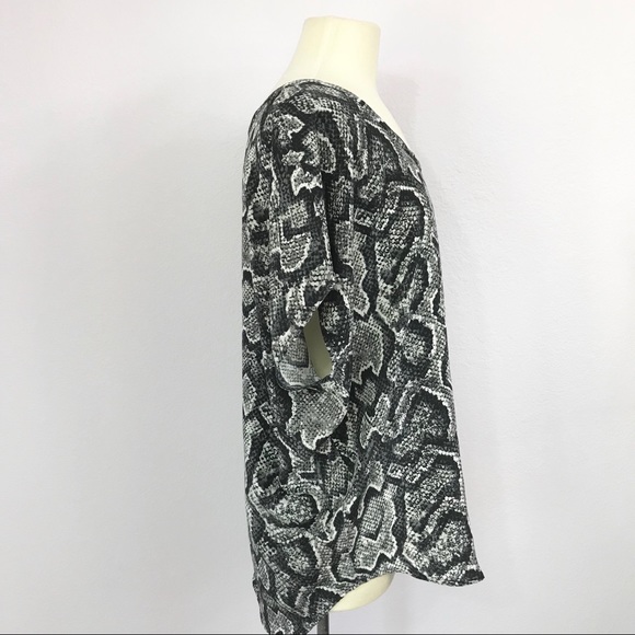 Joie Snake Skin Printed Savory Silk Joann F Top - Picture 3 of 7